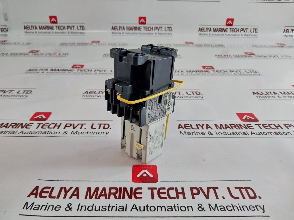 Fuji Electric Sh-5/V Latch Unit/Relay With Sh-5