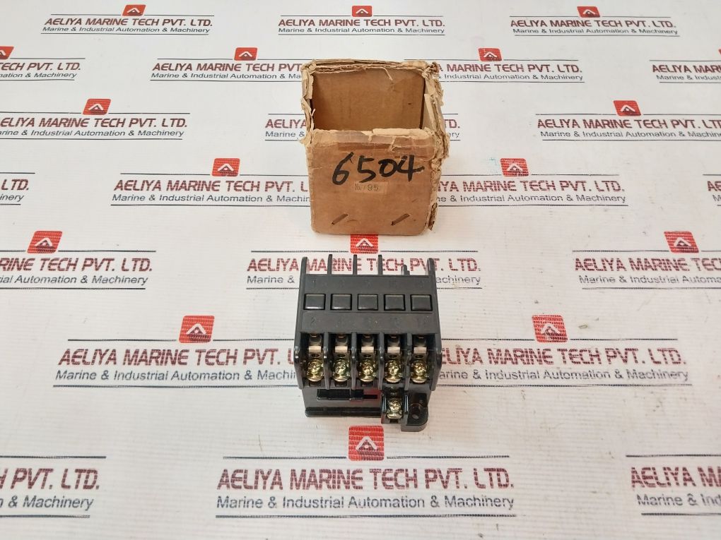 Fuji Electric Src3631-5-1 Magnetic Contactor Nke-8102