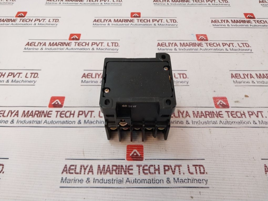 Fuji Electric Src3631-5-1 Magnetic Contactor Nke-8102