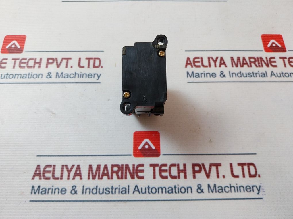 Fuji Electric Src50-2F Control Relay 50/60Hz