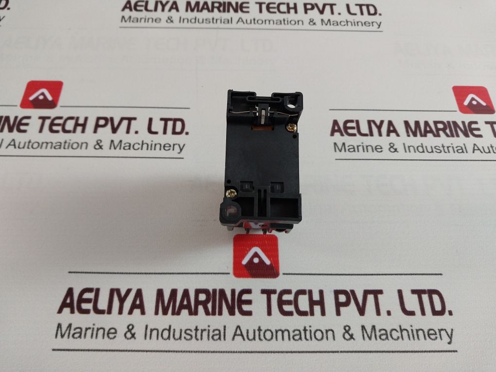 Fuji Electric Src50-2F/X (3A3B) Contactor 200-220V 60Hz