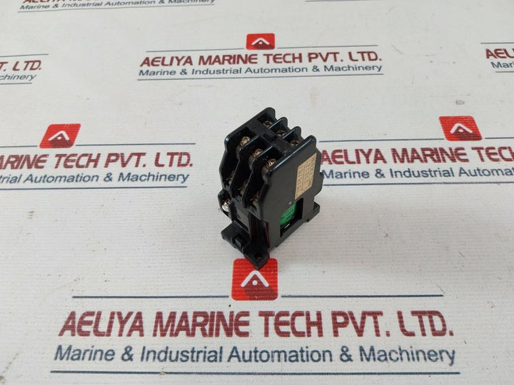 Fuji Electric Src50-2F/X (3A3B) Auxiliary Relay 100-110V 60Hz