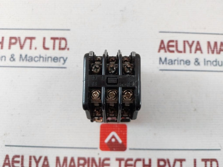 Fuji Electric Src50-2F/X (3A3B) Auxiliary Relay 100-110V 60Hz