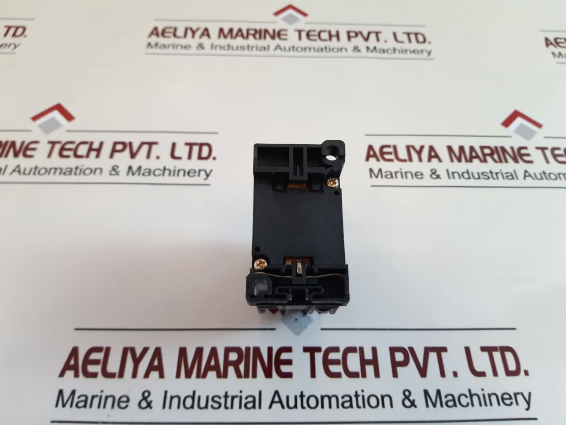 Fuji Electric Src50-2FX (3A3B) Auxiliary Relay Src 3631-02
