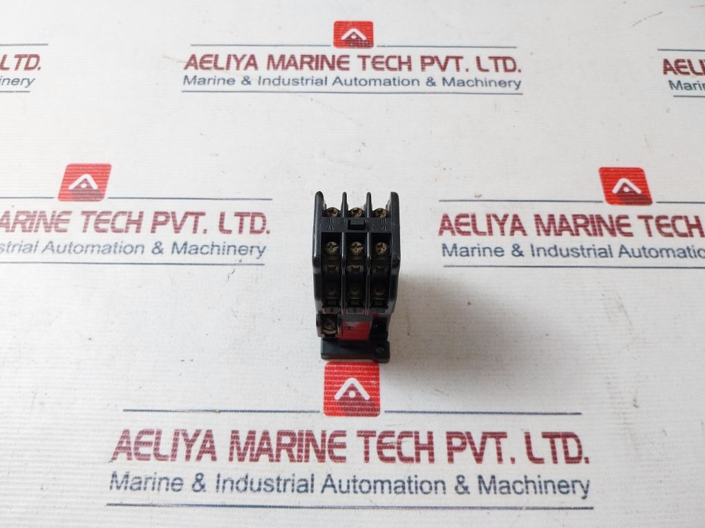 Fuji Electric Src50-2FX (3A3B) Magnetic Contactor