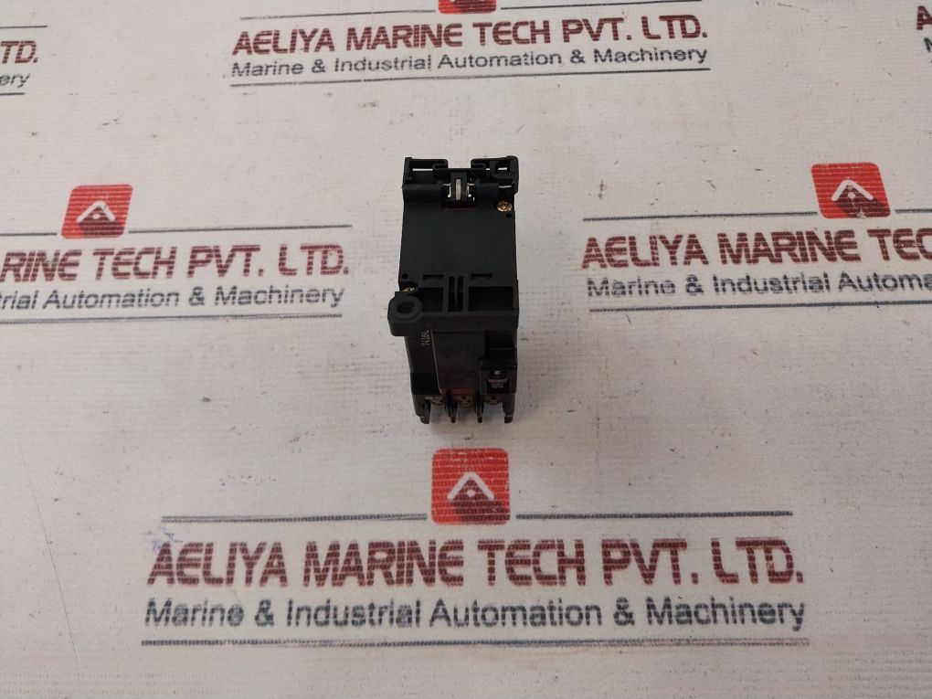 Fuji Electric Src50-2F/X (3A3B) Magnetic Contactor 100V 50Hz