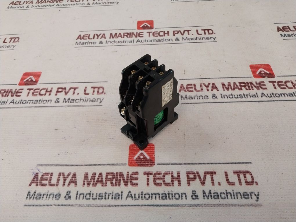 Fuji Electric Src50-2F/X (3A3B) Magnetic Contactor 100V 50Hz