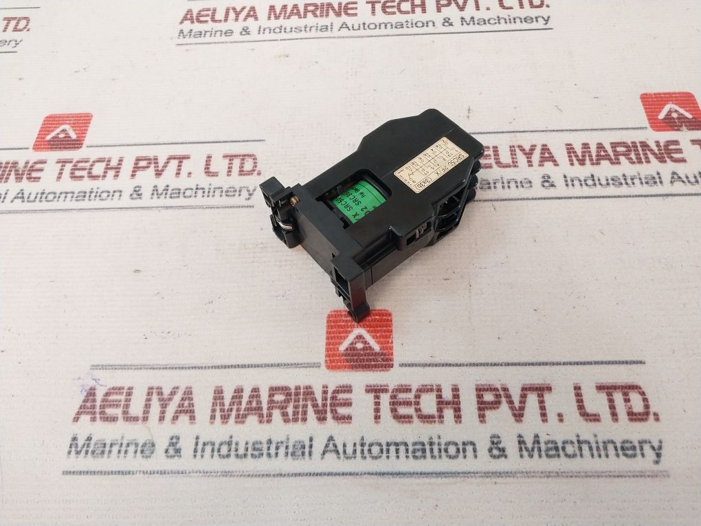 Fuji Electric Src50-2F/X (3A3B) Magnetic Contactor 100V 50Hz