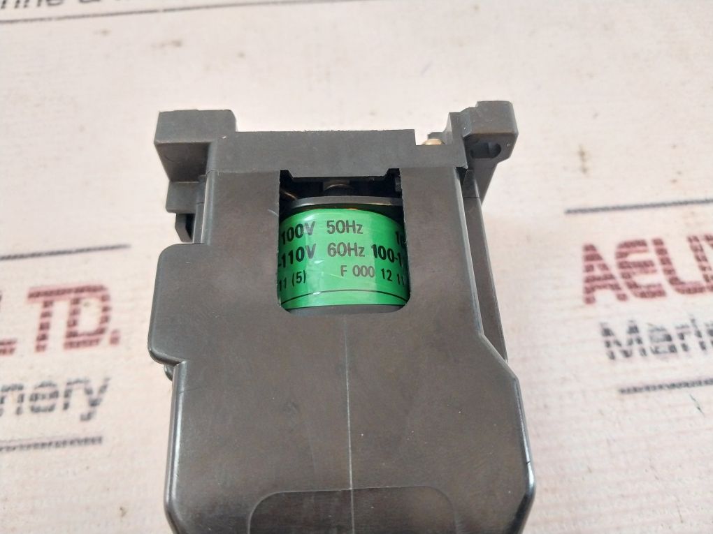 Fuji Electric Src50-2F/X (3A3B) Magnetic Contactor 100V 50Hz