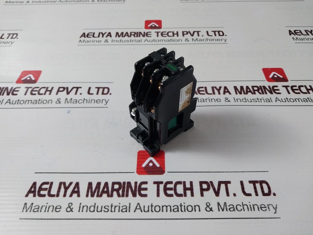 Fuji Electric Magnetic Contactor Relay Src50-2U/X (3A3B) 100-110Vac