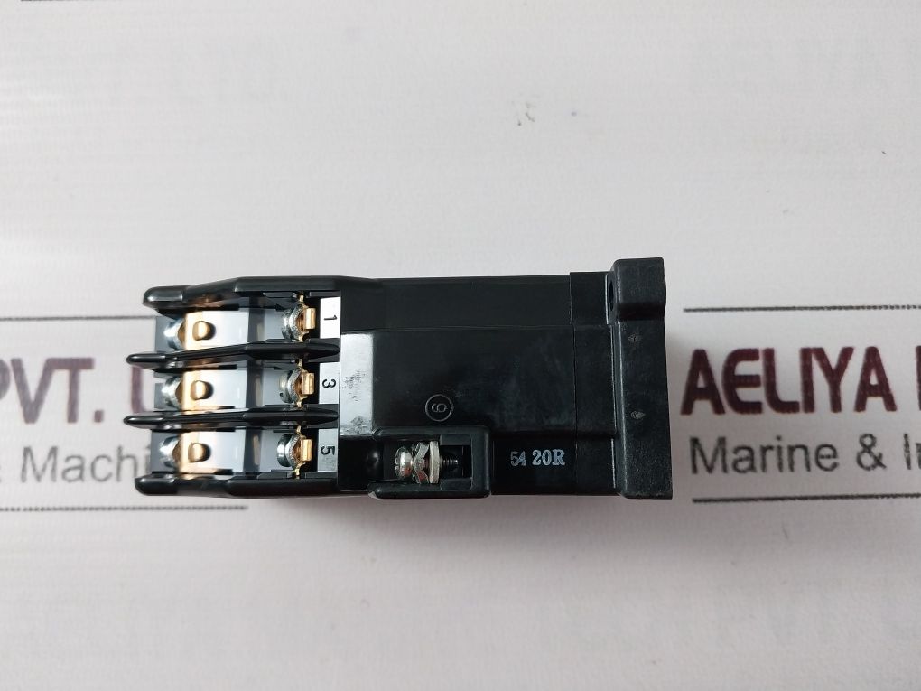 Fuji Electric Magnetic Contactor Relay Src50-2U/X (3A3B) 100-110Vac