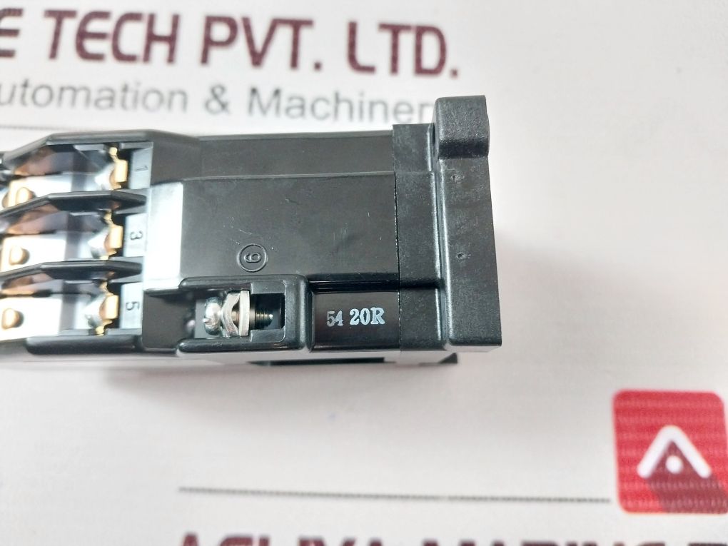 Fuji Electric Src50-2U/X (3A3B) Electric Magnetic Contactor