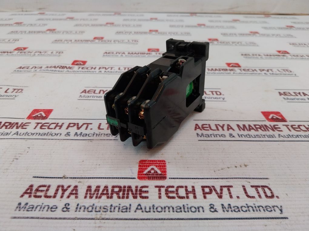 Fuji Electric Src50-2U/X (3A3B) Magnetic Contactor Src50-3Fs/X