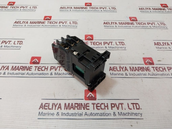 Fuji Electric Src50-2U/X (4A2B) Auxiliary Relay Coil 100/100-110V 50/60Hz