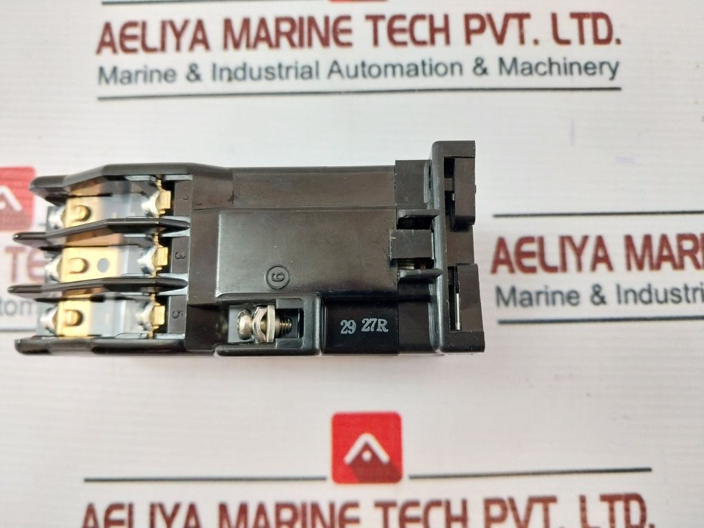 Fuji Electric Src50-2U/X (4A2B) Magnetic Contactor Coil 200-220V 50/60Hz