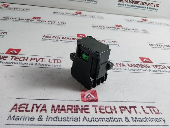 Fuji Electric Srca3631-0(4A) Magnetic Contactor