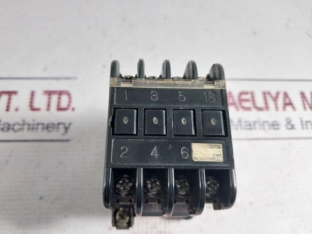 Fuji Electric Srca3631-0(4A) Magnetic Contactor