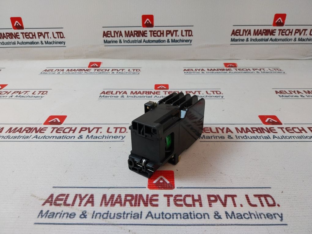 Fuji Electric Srca50-3F/X Auxiliary Relay