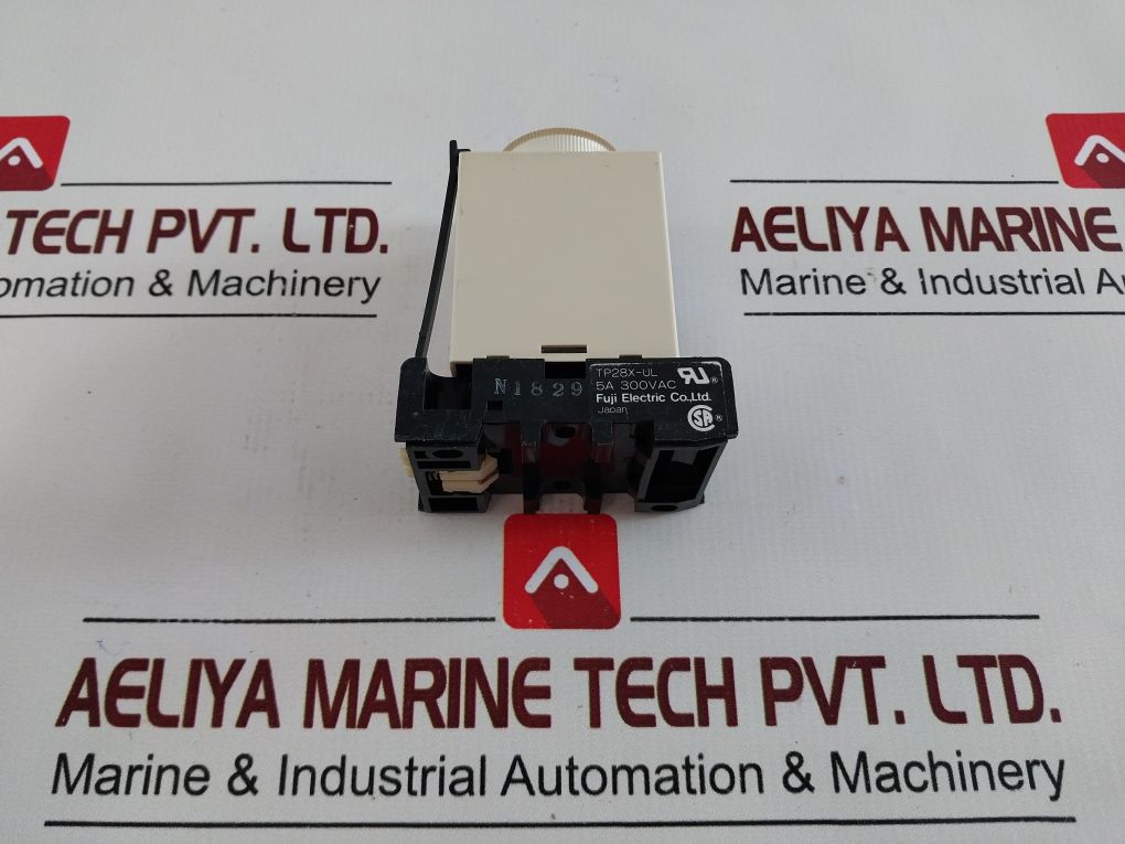 Fuji Electric St3P C-b Time Delay Relay