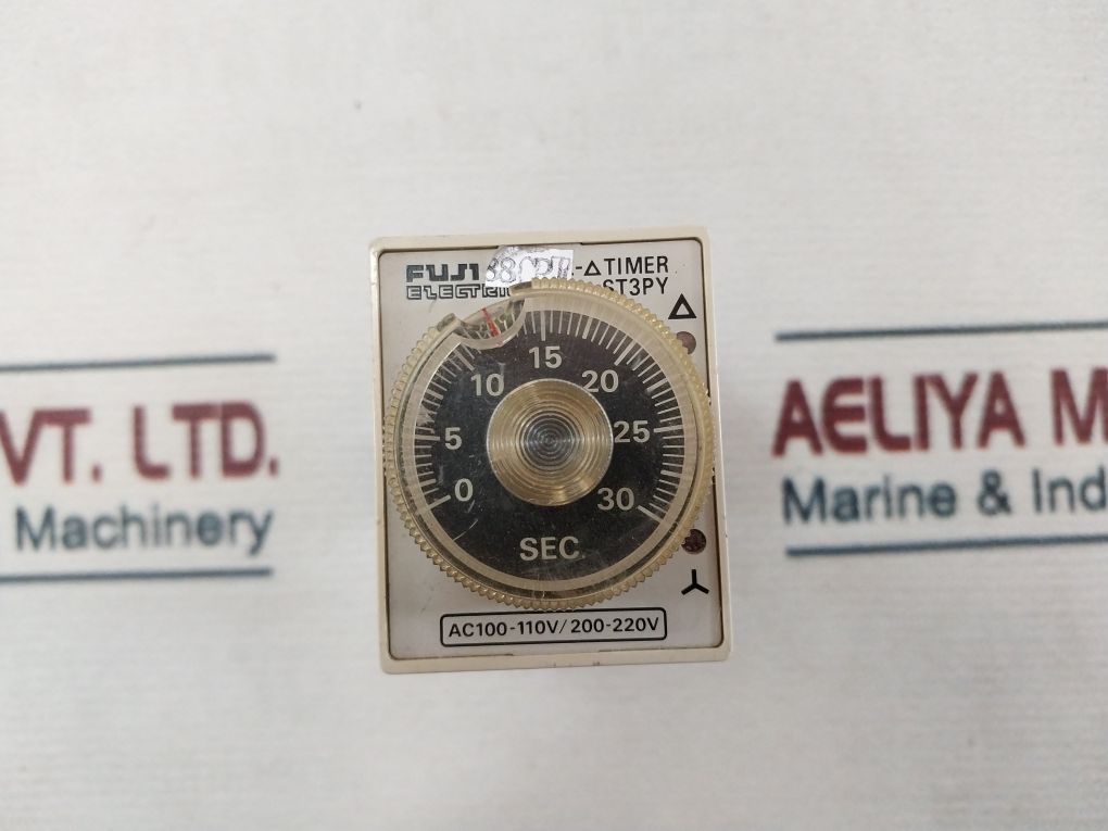 Fuji Electric St3Py Super Timer 0-30 Sec Ac100-110V/200-220V