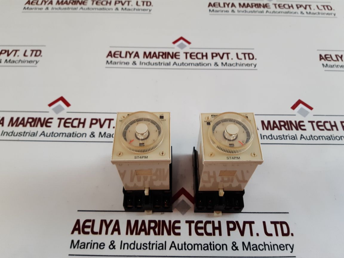 Fuji Electric St4Pm Super Timer With Base