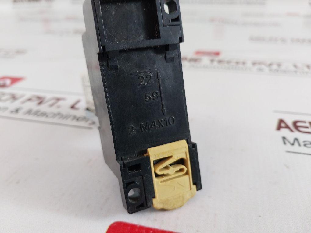 Fuji Electric St7P-2 Timer Relay