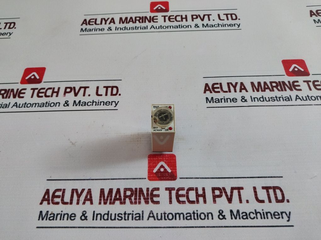 Fuji Electric St7P-2 Electronic Timer 0-30 Sec