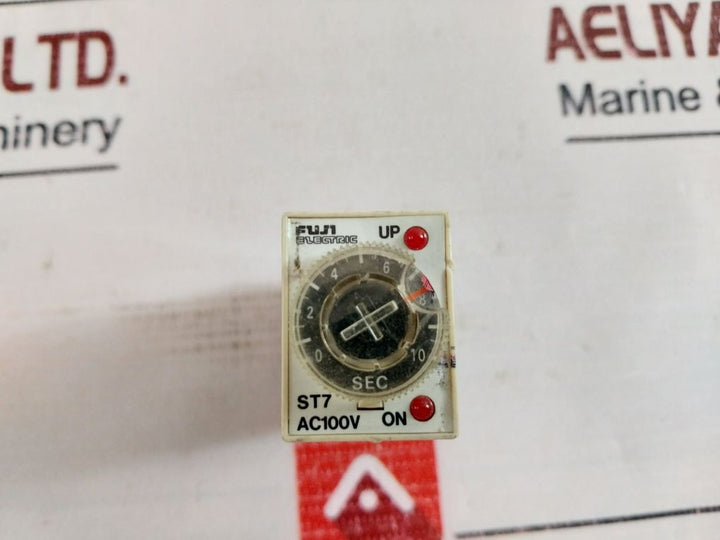 Fuji Electric St7P-2 Electronic Timer Ac100V