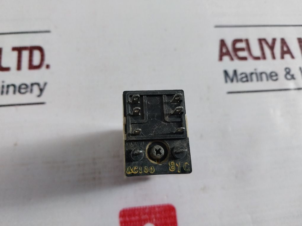 Fuji Electric St7P-2 Super Timer 0-5 Sec