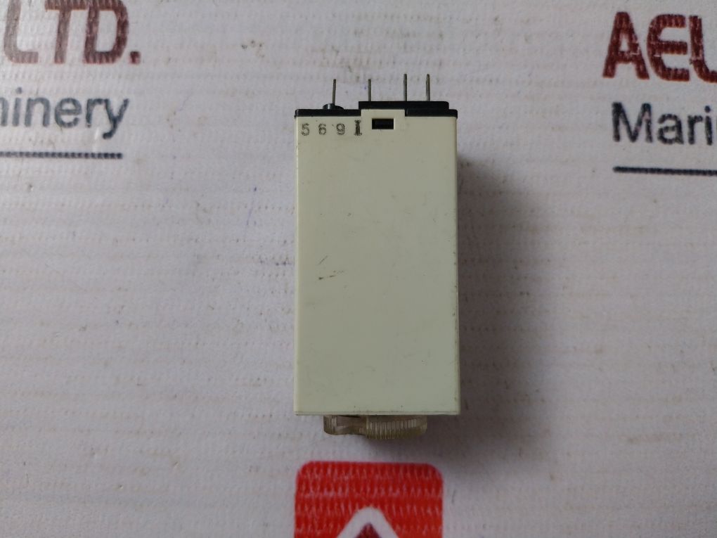 Fuji Electric St7P-2 Timer