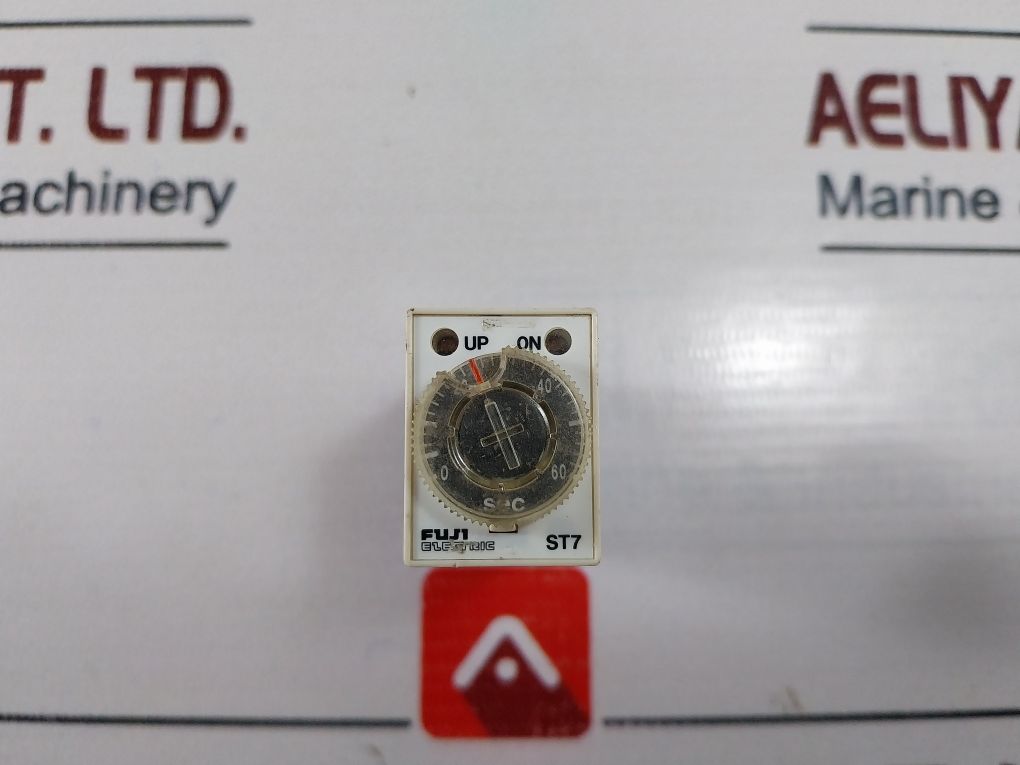 Fuji Electric St7P-2 Timer 3A