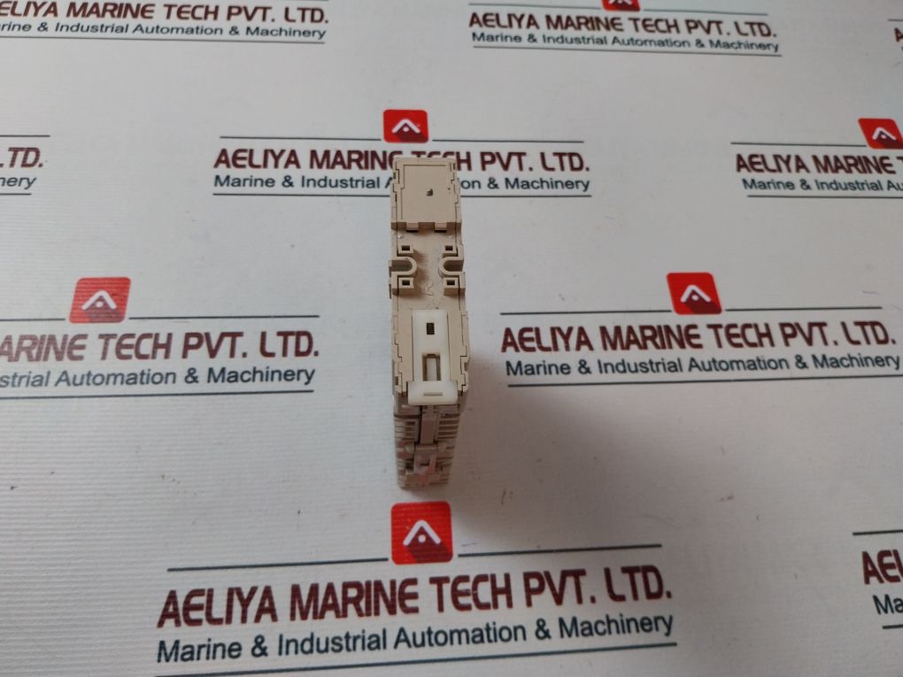 Fuji Electric Stg-03C02 S-series Transducer 85-264 Vac