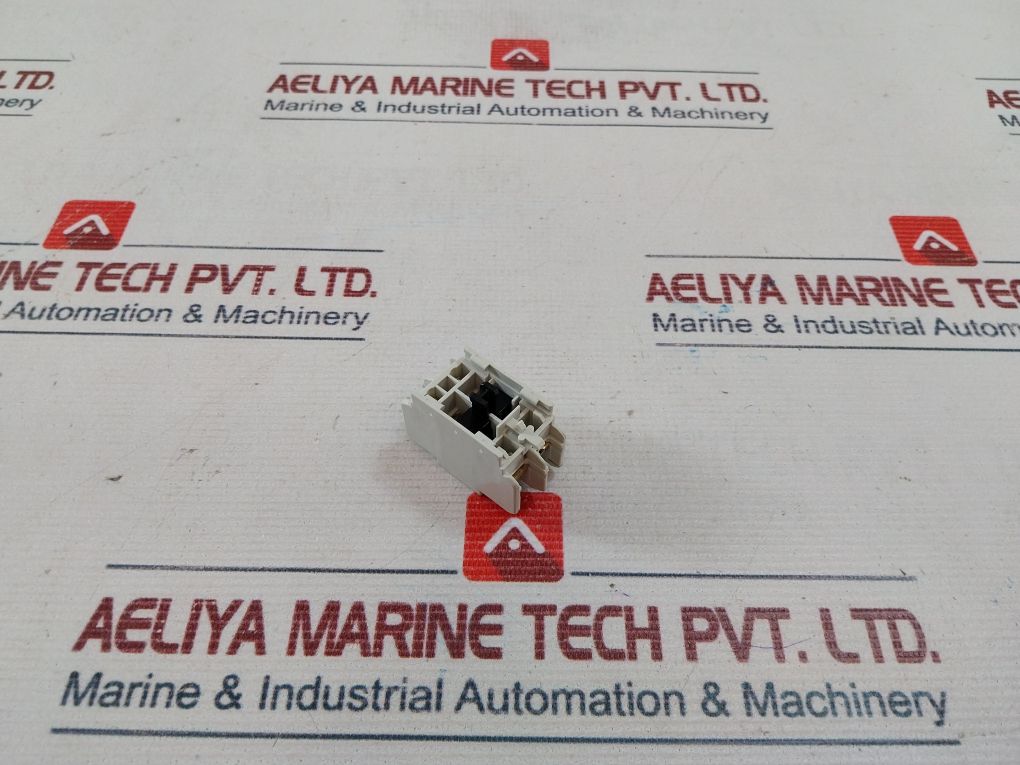 Fuji Electric Sz-a11 Auxiliary Contact Block