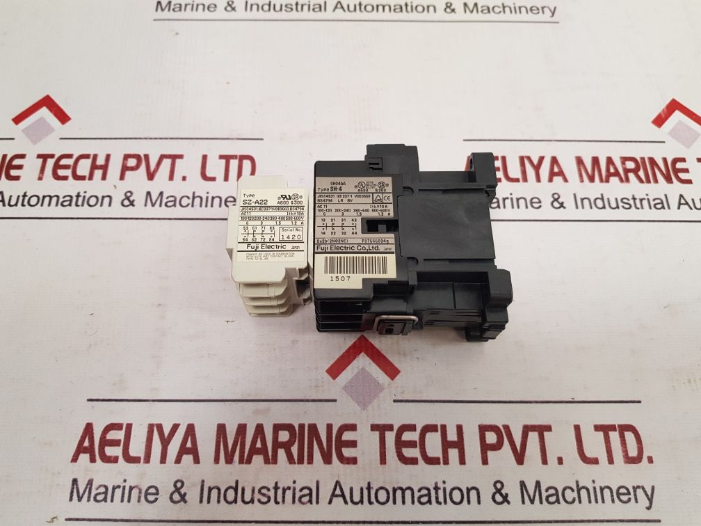 Fuji Electric Sh-4 Contactor With Sz-a22 Auxiliary Contact Block
