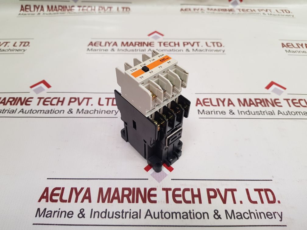Fuji Electric Sh-4 Contactor With Sz-a22 Auxiliary Contact Block