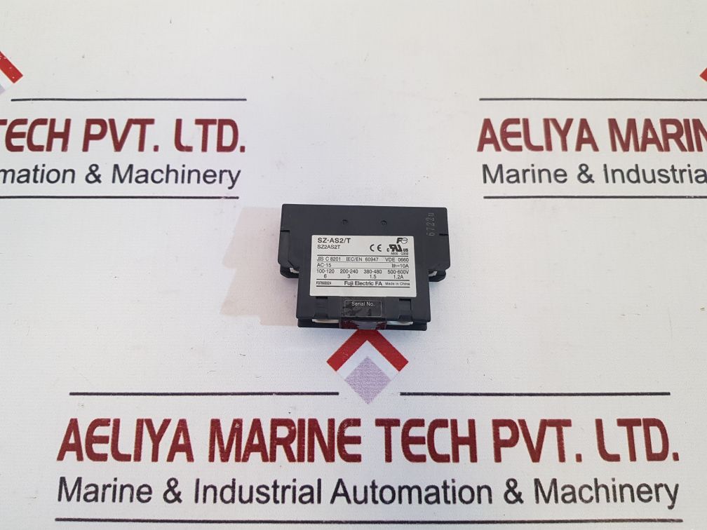 Fuji electric sz-as2/t auxiliary contact