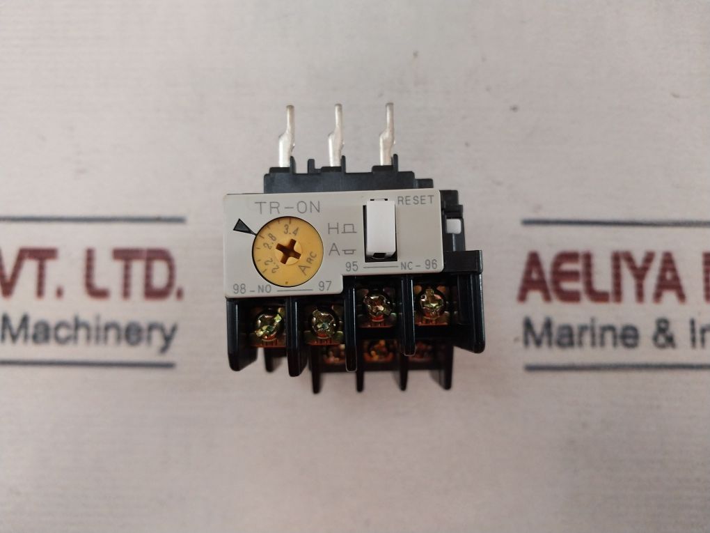 Fuji Electric Tr-0N Thermal Overload Relay 600V Ac Max