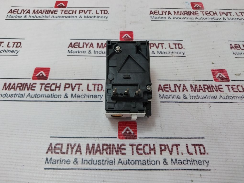Fuji Electric Tr-0N Tr13N Thermal Ovrerload Relay 6-9A