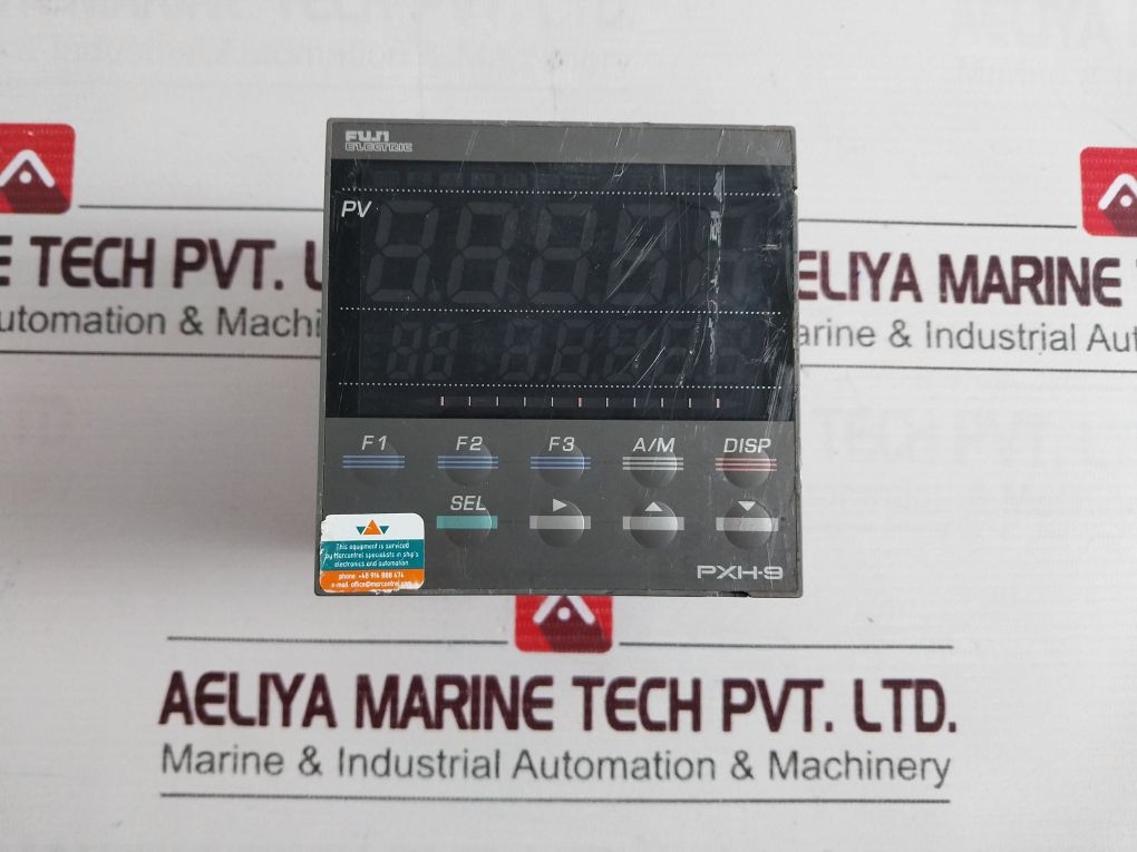 Fuji Electric Pxh9F101-1V000 Temperature Controller 100-240Vac 