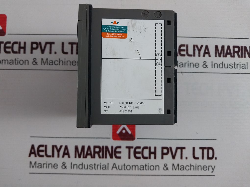 Fuji Electric Pxh9F101-1V000 Temperature Controller 100-240Vac 