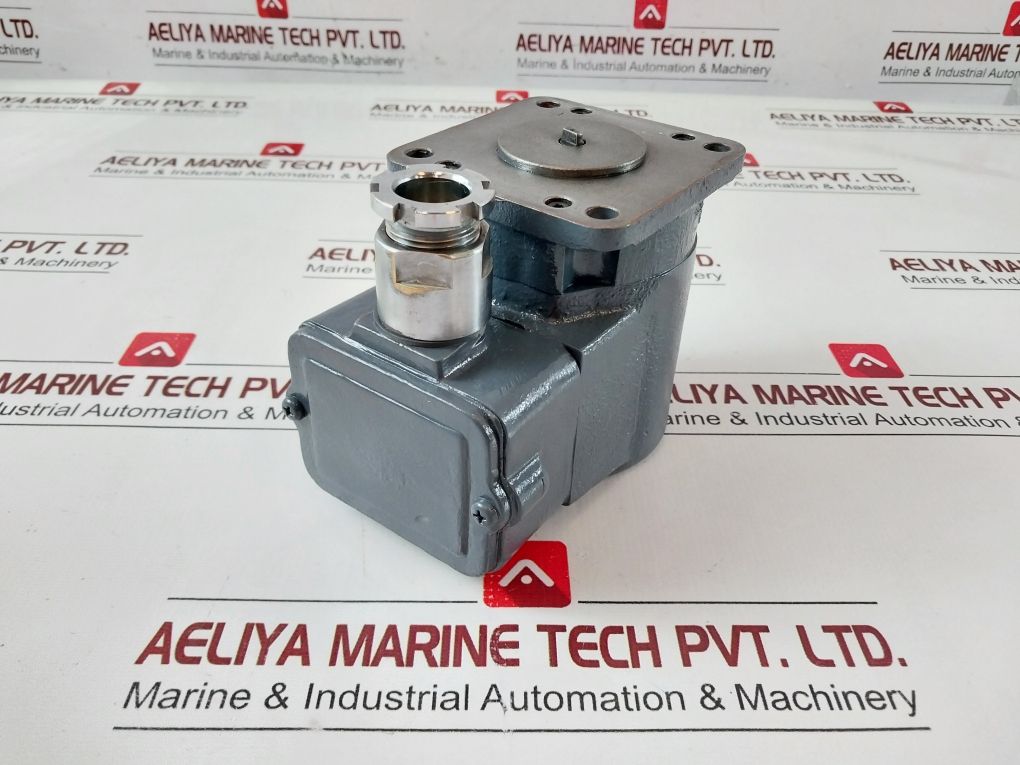 Fuji Semitsu Eelq-35 3-phase Induction Motor