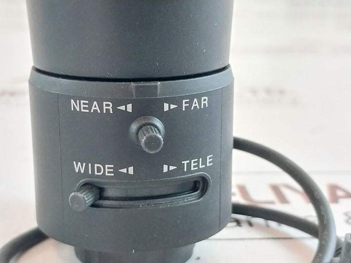 Fujinon Yv5X2.7R4B-sa2L Cs-mount Vari-focal Lens