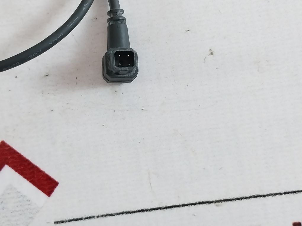 Fujinon Yv5X2.7R4B-sa2L Cs-mount Vari-focal Lens