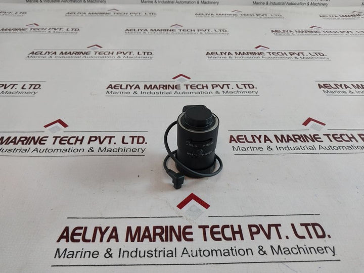 Fujinon Yv5X2.7R4B-sa2L Cs-mount Vari-focal Lens