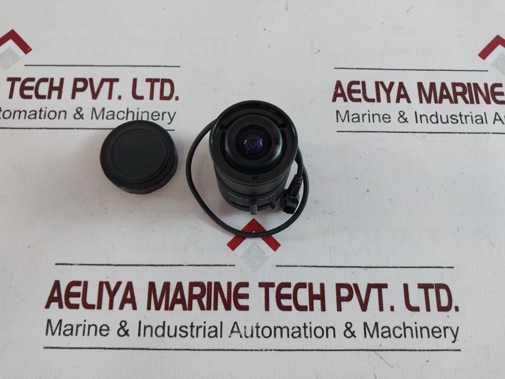 Fujinon Yv5X2.7R4B-sa2L Cs-mount Vari-focal Lens