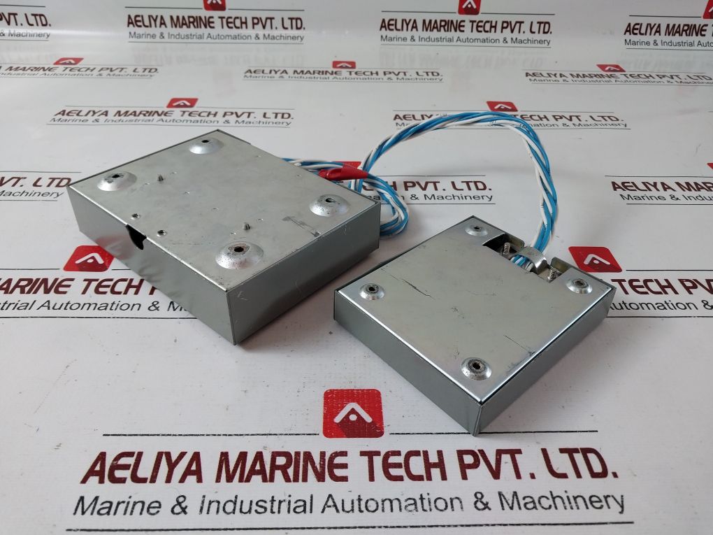  Furuno Electric Ic-315 Junction Box With Ic-306 Alarm Unit