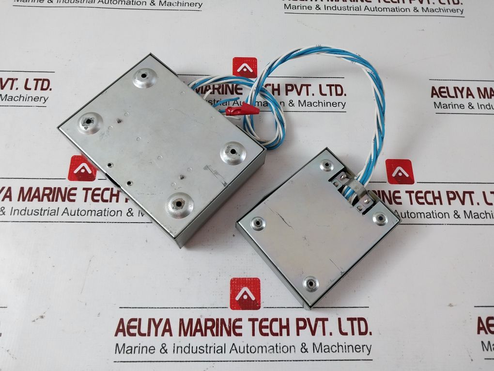  Furuno Electric Ic-315 Junction Box With Ic-306 Alarm Unit