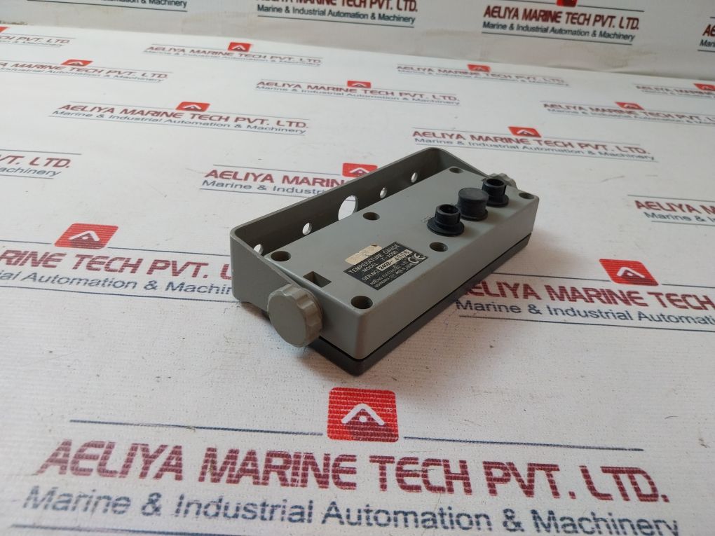 Furuno Electric T-2000 Water Temperature Gauge 12 Vdc