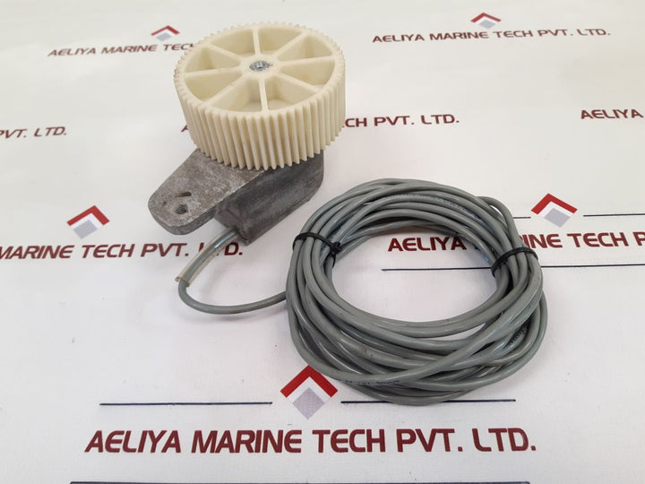 G.A. Braun Photocell, Retroreflective motor