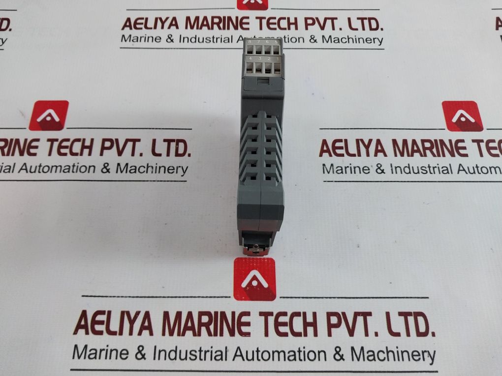 Gm International D1010D 2-channels Repeater Power Supply D1010D